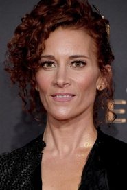 Julie Berghoff biography, age and filmography