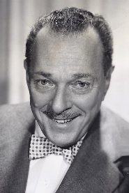 Roland Winters biography, age and filmography