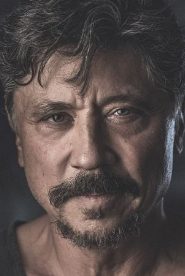 Carlos Bardem biography, age and filmography