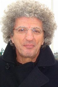Élie Chouraqui biography, age and filmography