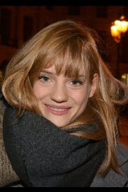 Noémie Schmidt biography, age and filmography