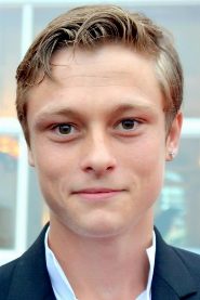 Rod Paradot biography, age and filmography