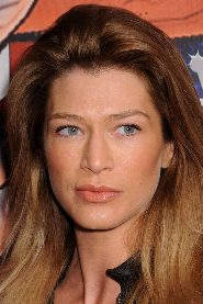 Amber Smith biography, age and filmography