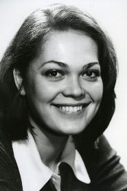 Elle Kull