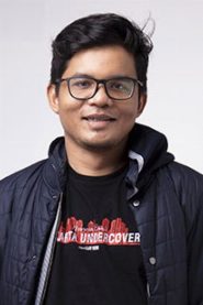 Fajar Nugros biography, age and filmography