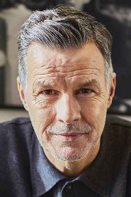 Des Hamilton