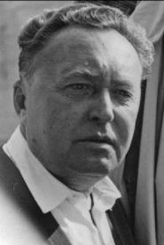 Josef Mach biography, age and filmography