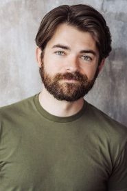 Liam Bradford biography, age and filmography