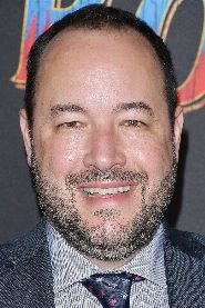 Derek Frey biography, age and filmography