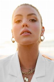 Mia Rouba M. Kiss biography, age and filmography