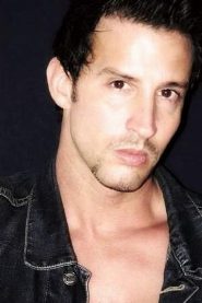 Tony De Sergio biography, age and filmography
