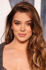 Hailee Steinfeld