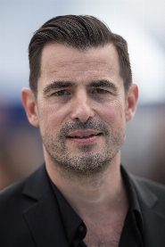 Claes Bang