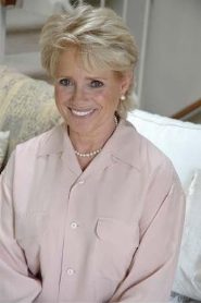 Jennifer Darling biography, age and filmography