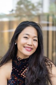 Jenni Trang Lê biography, age and filmography