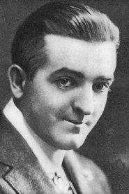 Ernest Shields biography, age and filmography