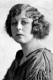 Seena Owen