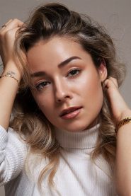 Samia Hofmann biography, age and filmography