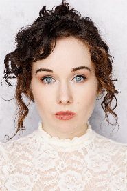 Anna Chazelle biography, age and filmography
