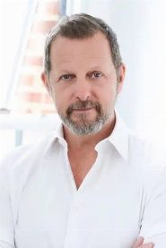 Rob Ashford biography, age and filmography