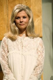 Suzanne Neve biography, age and filmography
