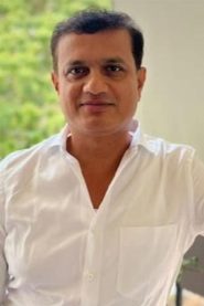Vijay Kiragandur biography, age and filmography