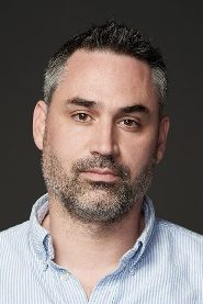 Alex Garland biography, age and filmography