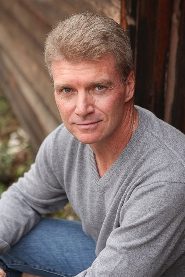 Hugh Aodh O'Brien biography, age and filmography