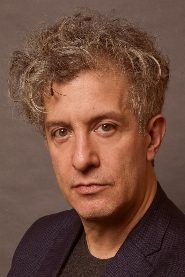 Isen Robbins biography, age and filmography