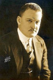 Charles Meakin biography, age and filmography