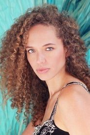 Fanshen Cox biography, age and filmography