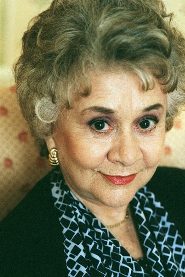 Joan Plowright