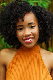 Zoë Renee biography, age and filmography
