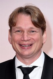 Dan DeLeeuw biography, age and filmography