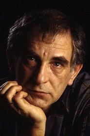 Krzysztof Kieślowski biography, age and filmography