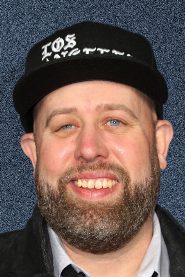 Andrew Erwin biography, age and filmography