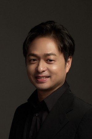 Cheng Yu-Chieh portrait