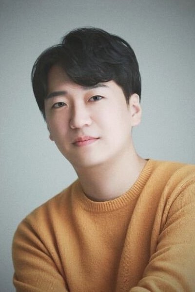 Lee Seong-il portrait