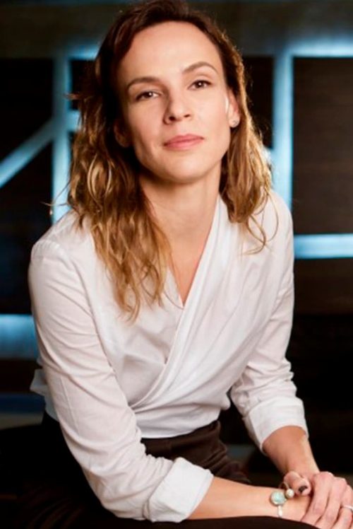 Renata Brandão portrait