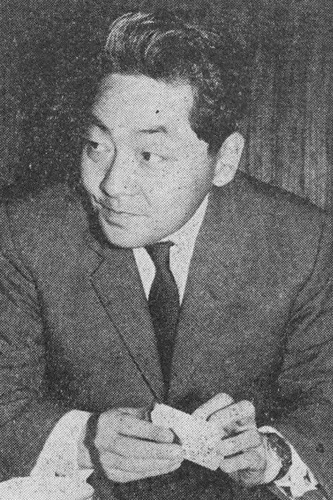 Shin Watanabe portrait