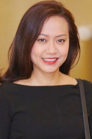 Hồng Ánh portrait