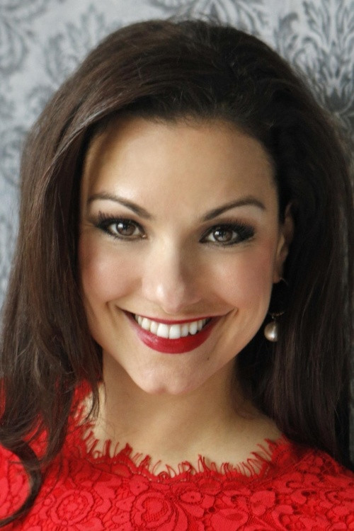 Sandra Piques Eddy portrait