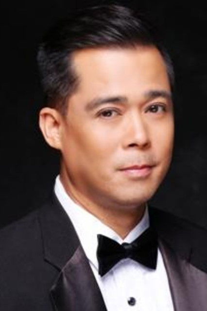 Dingdong Avanzado portrait