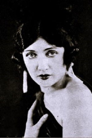 Shannon Day portrait