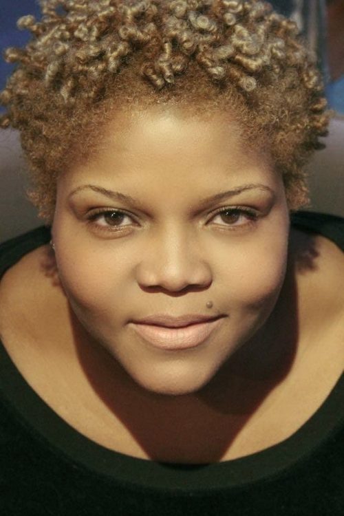 Lynda Mauze portrait