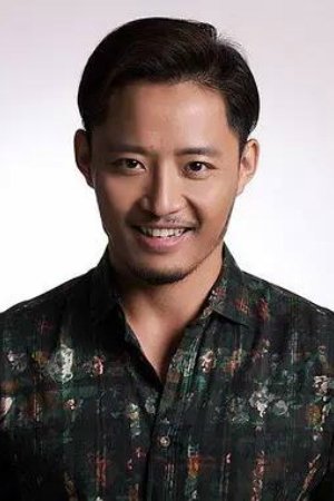 Hou Junjie portrait